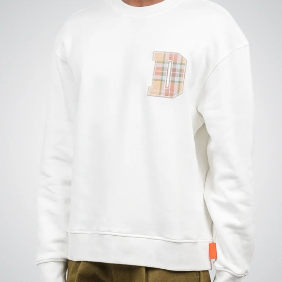 D.RT “D” Plaid Sweatshirt NWT 🌴 - Picture 11 of 12